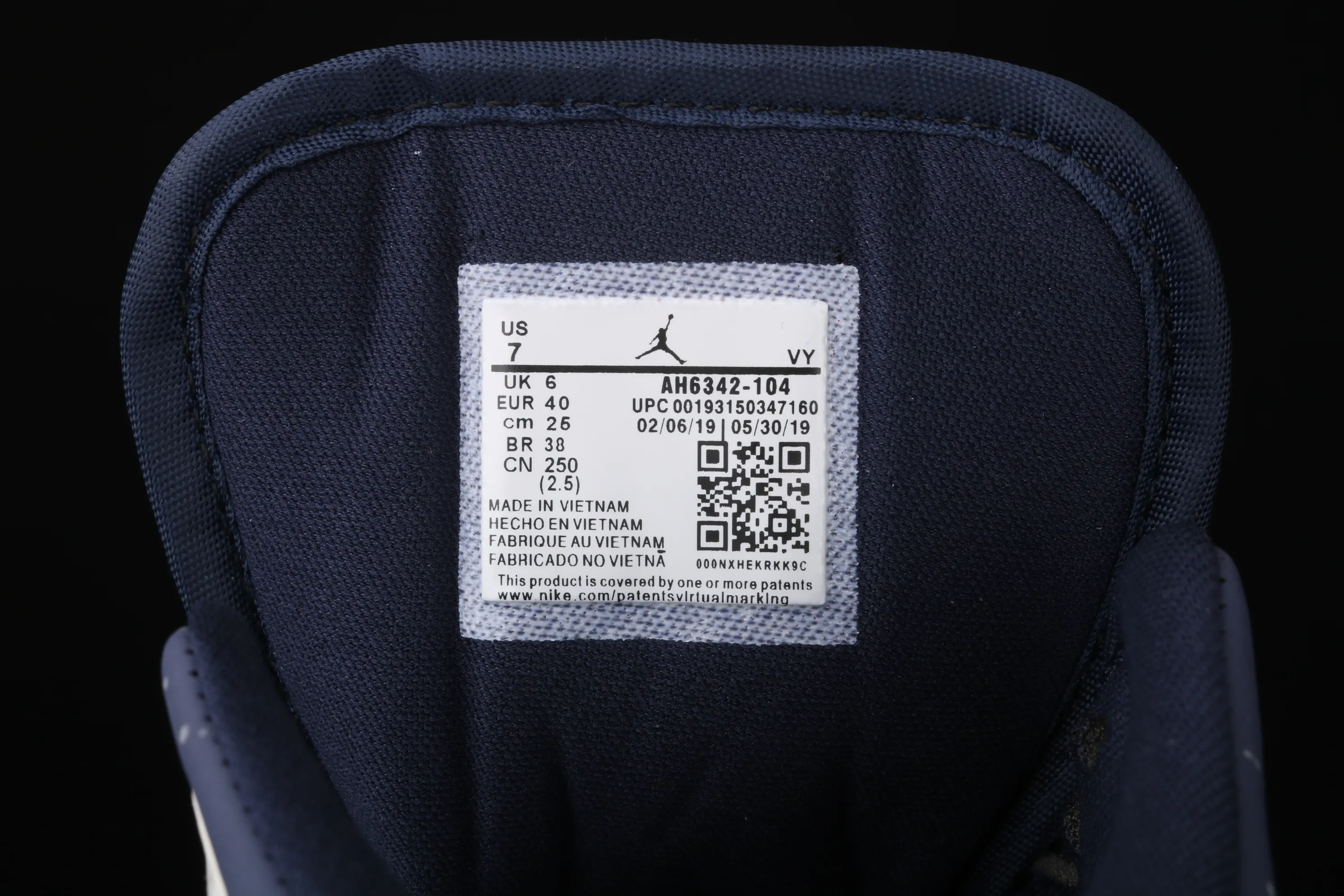 All categories Air Jordan Jordan series basketball shoes Air Jordan 1 Mid Air Jordan 1 Mid AJ1 Joe 1 mid-top raw rubber beige basketball shoes AH6342-104